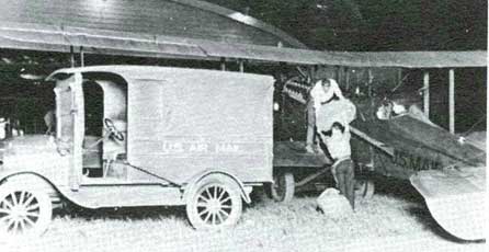 Airco DH-4 and US Mail Van 1920s