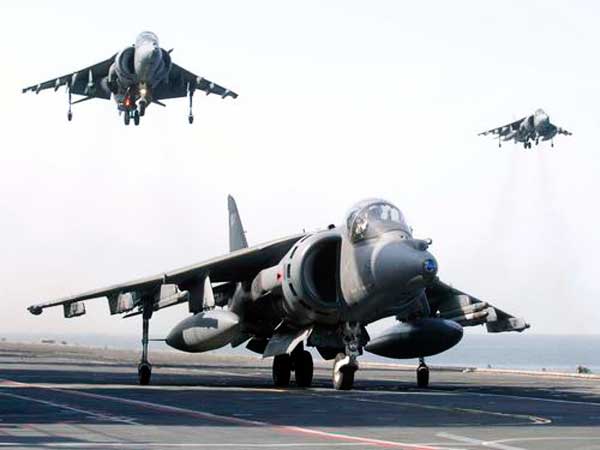 BAe Harrier Landing