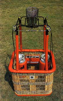 Hot air balloon basket