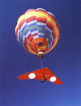 Hot air balloon and hang glider