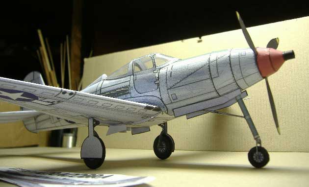 Bell P-39 Aircobra Cardmodel-sideview