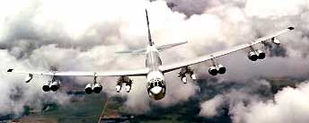 boeing B-52 stratofortress buff bomber  Wingspan Image