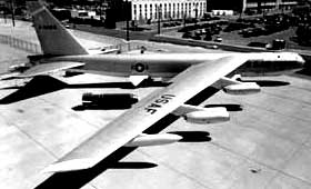 Boeing B 52 bomber stratafortress bomber B-52 parked