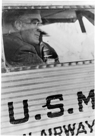 FDR waits as the Ford Trimotor takes on fuel in Cleveland