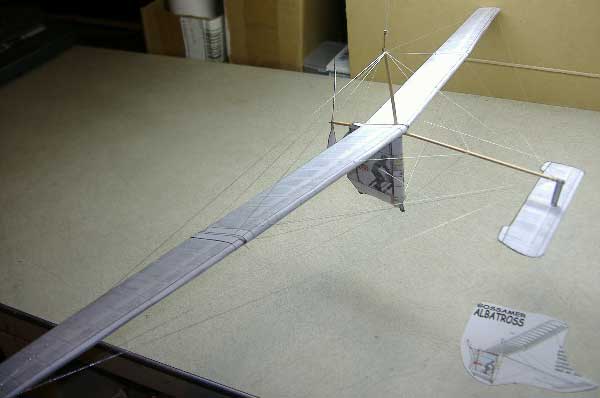 Bob Martins Gossamer Albatross cardmodel