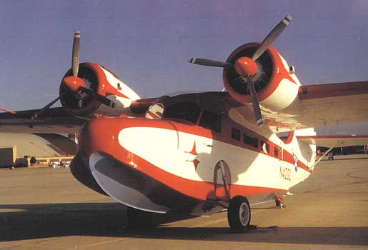 Amphibian Grumman Goose-parked