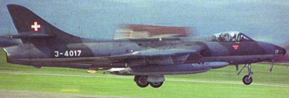 Hawker Hunter landing