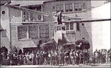 Hiller XH-44 flying