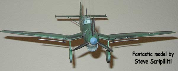 Stuka flying cardmodel