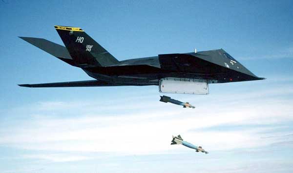 Lockheed F-117 Nighthawk Bombing 