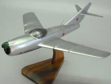 Mig-I-320 Mahogany model