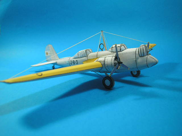 Martin B-10 Medium Bomber paper model