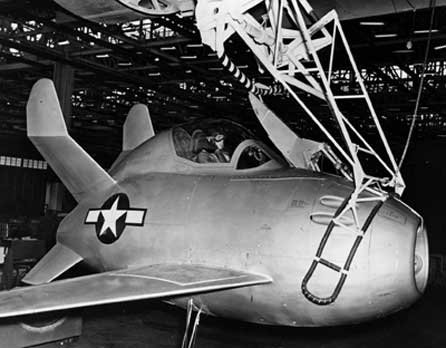 McDonnell XF-85 Goblin Wings Down
