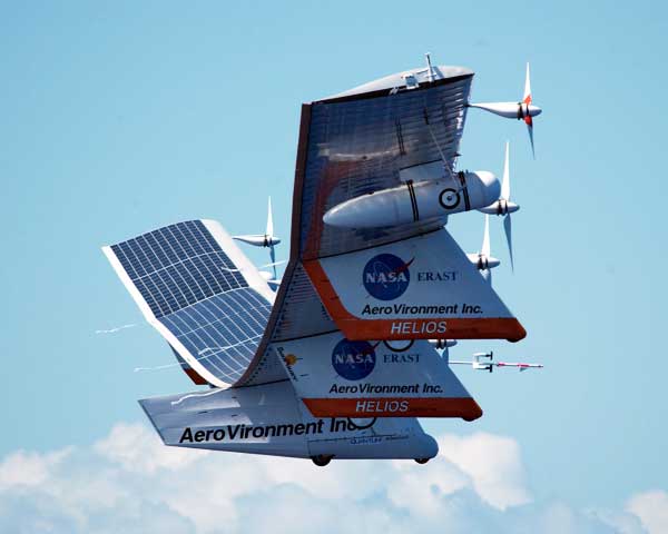 NASA Helios Solar Powerd Flying Wing In Flight