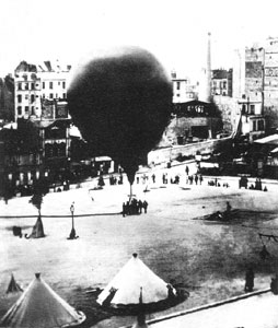 filling siege ballons