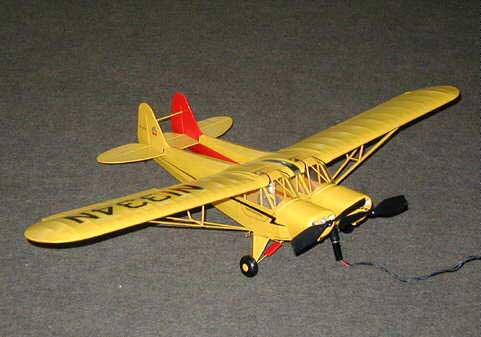 Twin Cub RC model