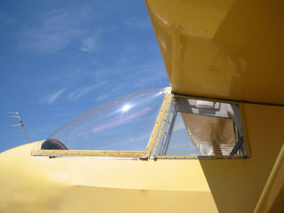 Schweiser-cockpit