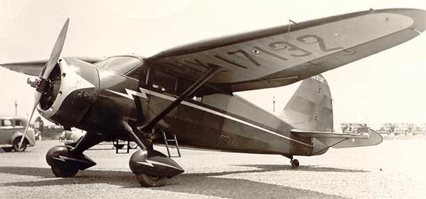 Stinson Reliant parked