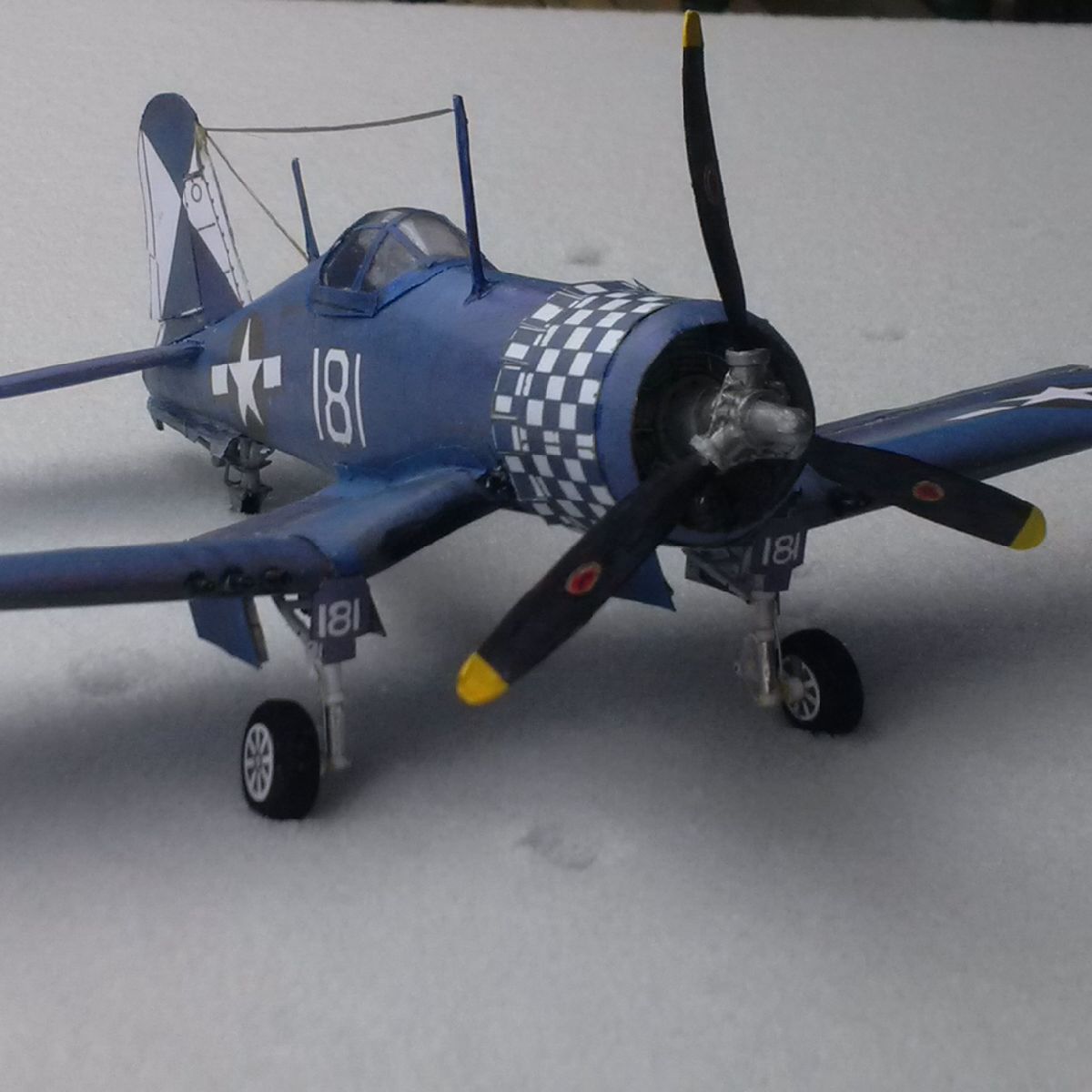 Vought's F4U Corsair Bob Lutz paper model