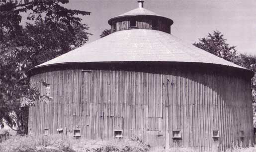 Round Barn in Hawkesbury Onterio, Canada