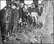 The Empire State Building bomber crash