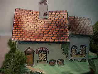 Paper model of a Wonky little Pub 