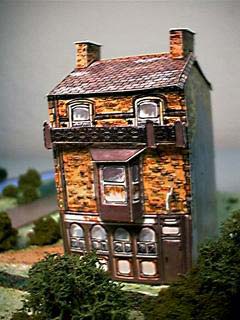 The Sun Inn paper model