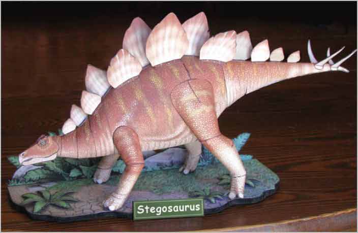 Stegosaurus paper model