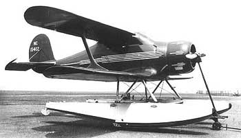 Beech Staggerwing-floats