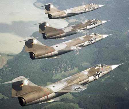 German F-104s looking neat